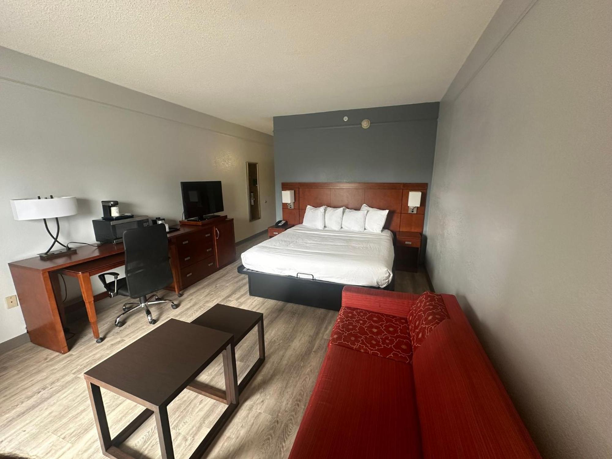 Super 8 By Wyndham Dallas Love Field Airport Ngoại thất bức ảnh